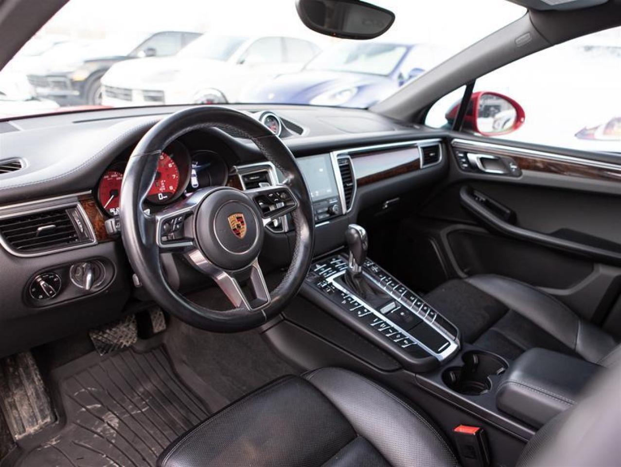 2017 Porsche Macan GTS Photo