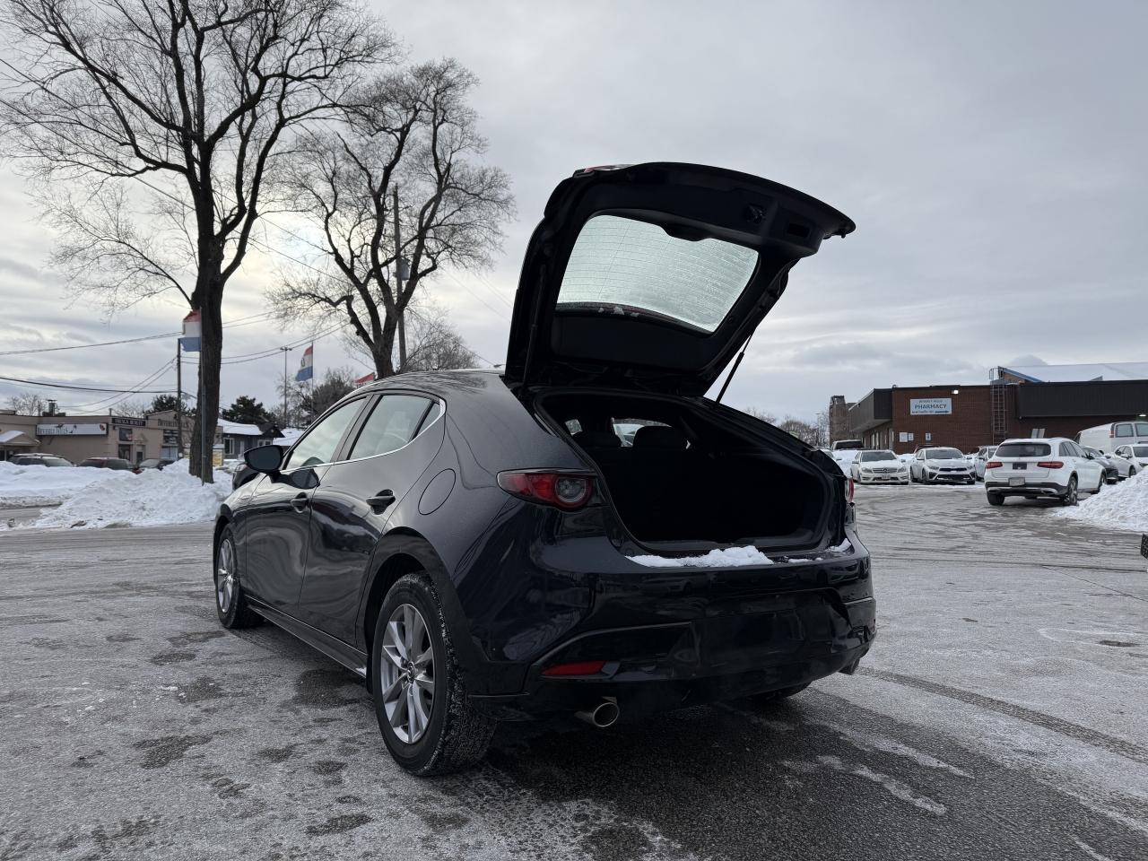 2019 Mazda Mazda3 Sport GS l Auto l i-Active AWD l 2.5L l 4Cyl l Photo