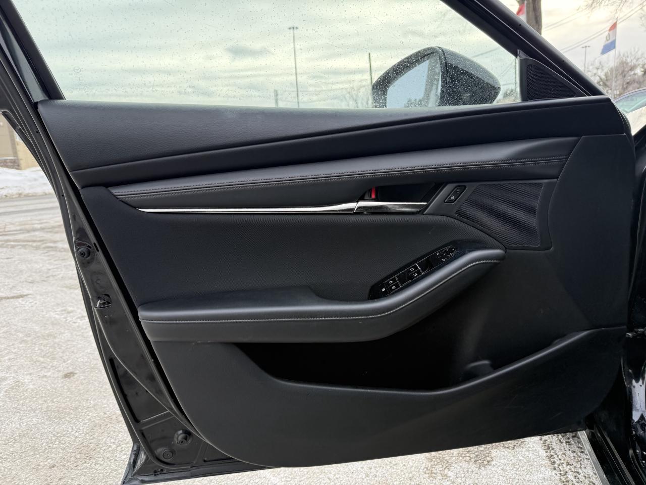 2019 Mazda Mazda3 Sport GS l Auto l i-Active AWD l 2.5L l 4Cyl l Photo