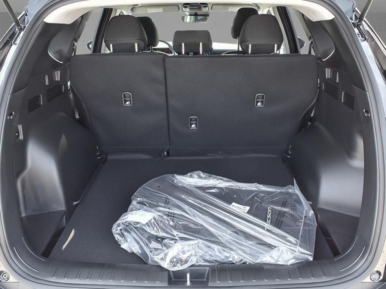 2026 Hyundai Tucson Hybrid Ultimate AWD Photo