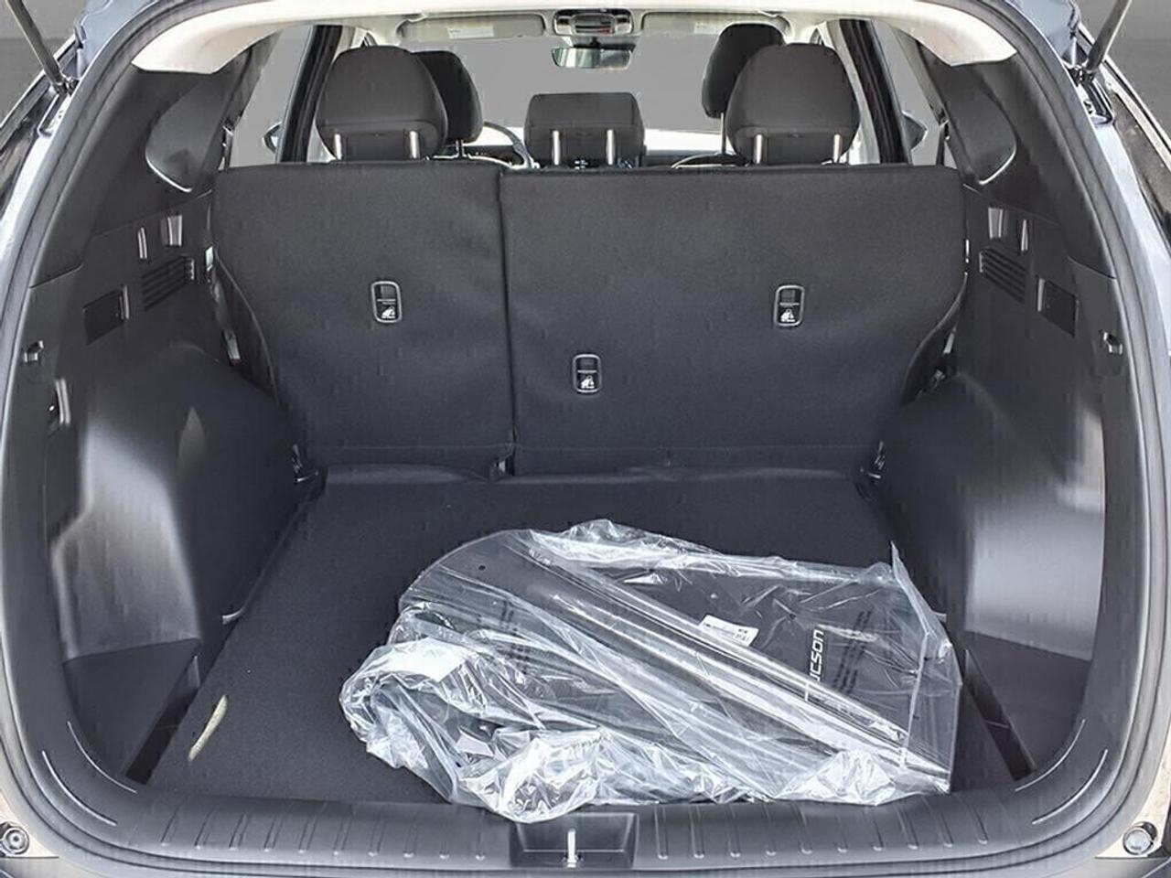 2026 Hyundai Tucson Hybrid Ultimate AWD Photo