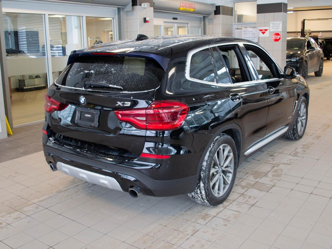 2018 BMW X3 xDrive30i Photo
