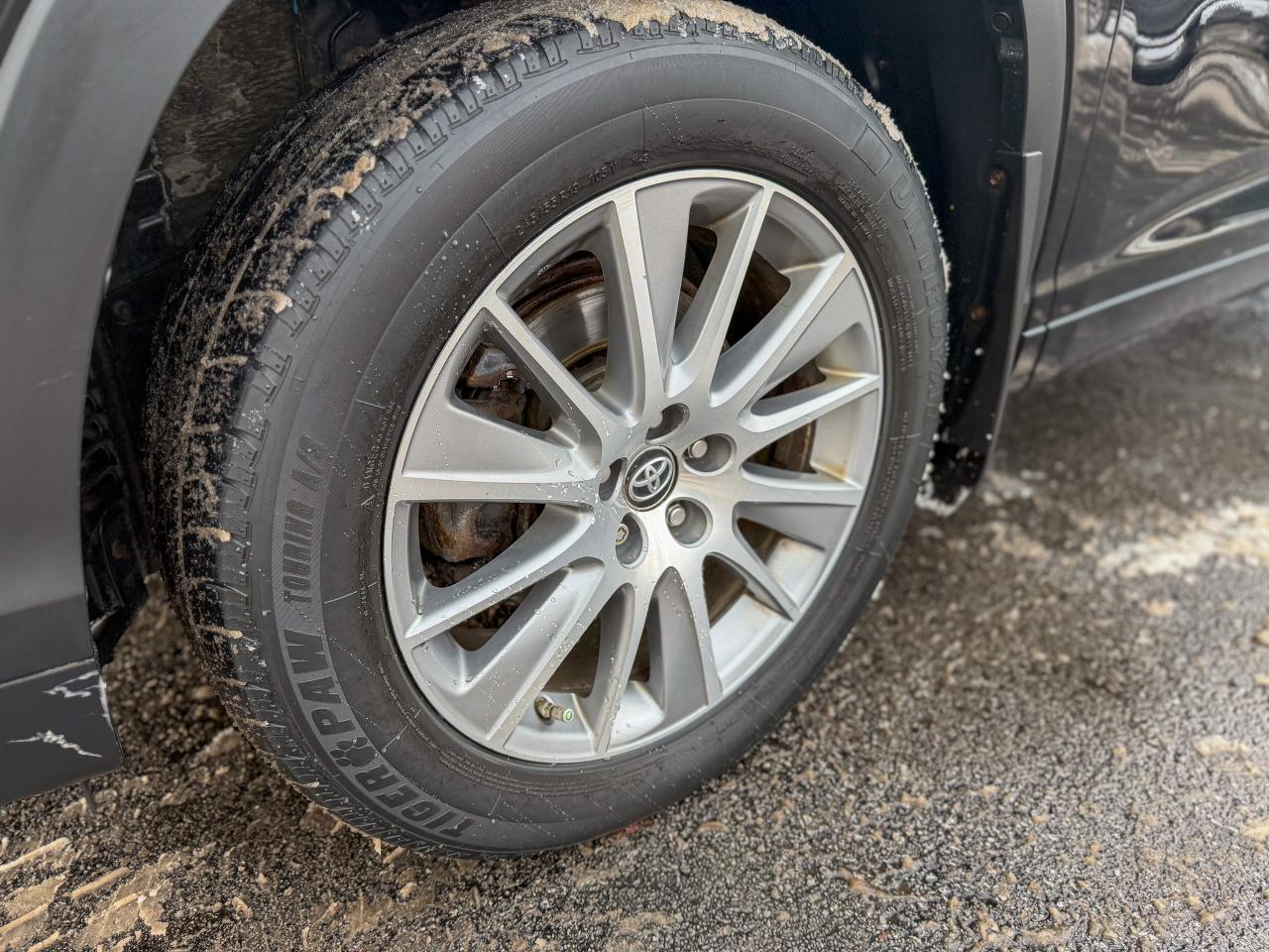 2016 Toyota Highlander XLE/AWD/NAVI/CAMERA/REMOTE/8 PASS/LOW KM/3.5L Photo