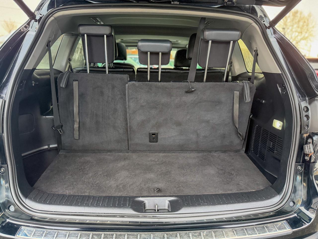 2016 Toyota Highlander XLE/AWD/NAVI/CAMERA/REMOTE/8 PASS/LOW KM/3.5L Photo