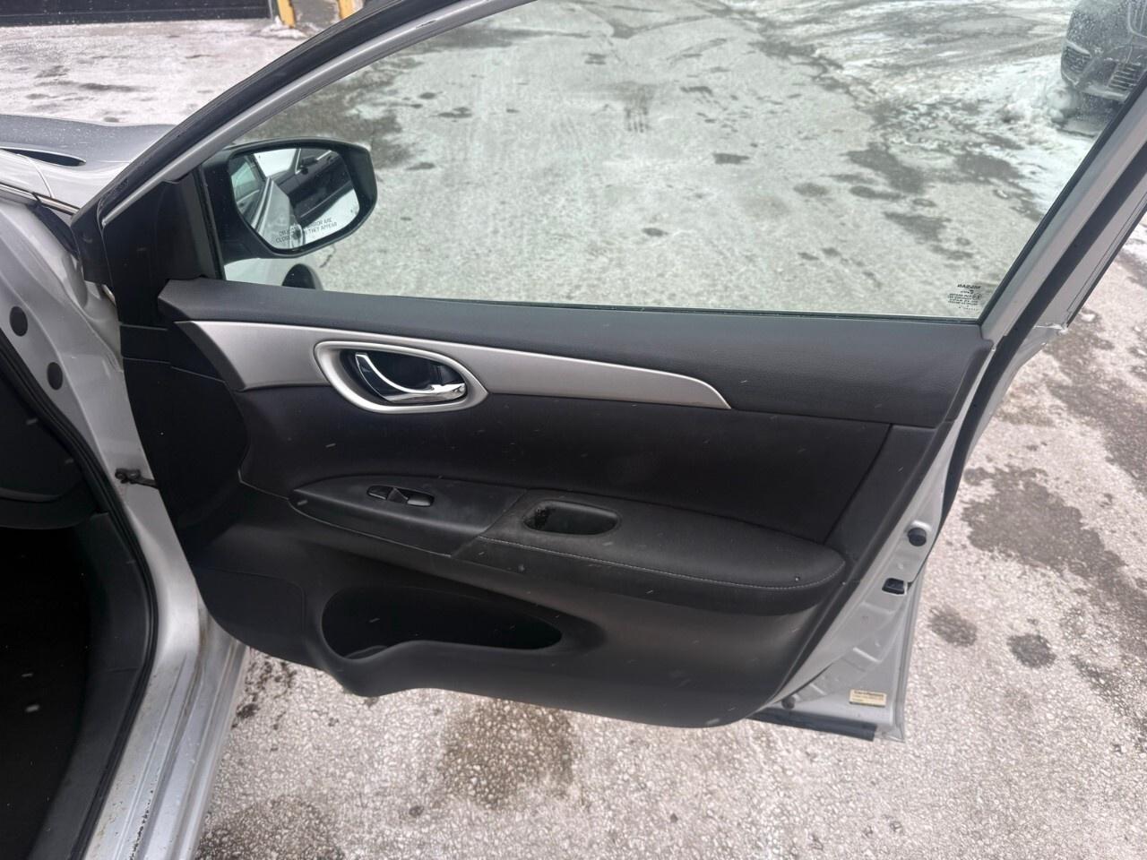 2014 Nissan Sentra 4dr Sdn CVT S 2014 Nissan Sentra Photo