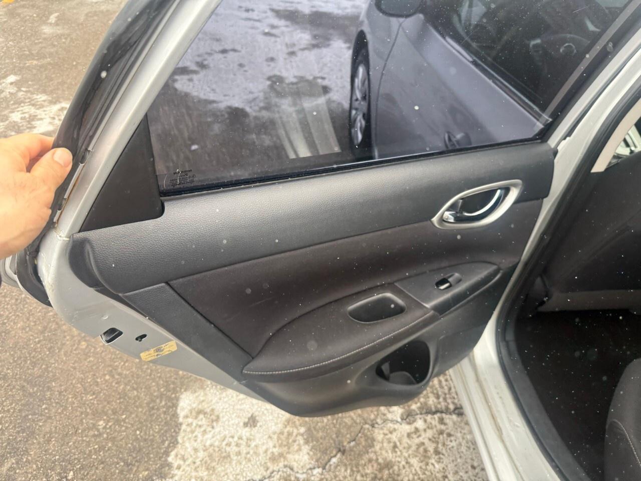 2014 Nissan Sentra 4dr Sdn CVT S 2014 Nissan Sentra Photo