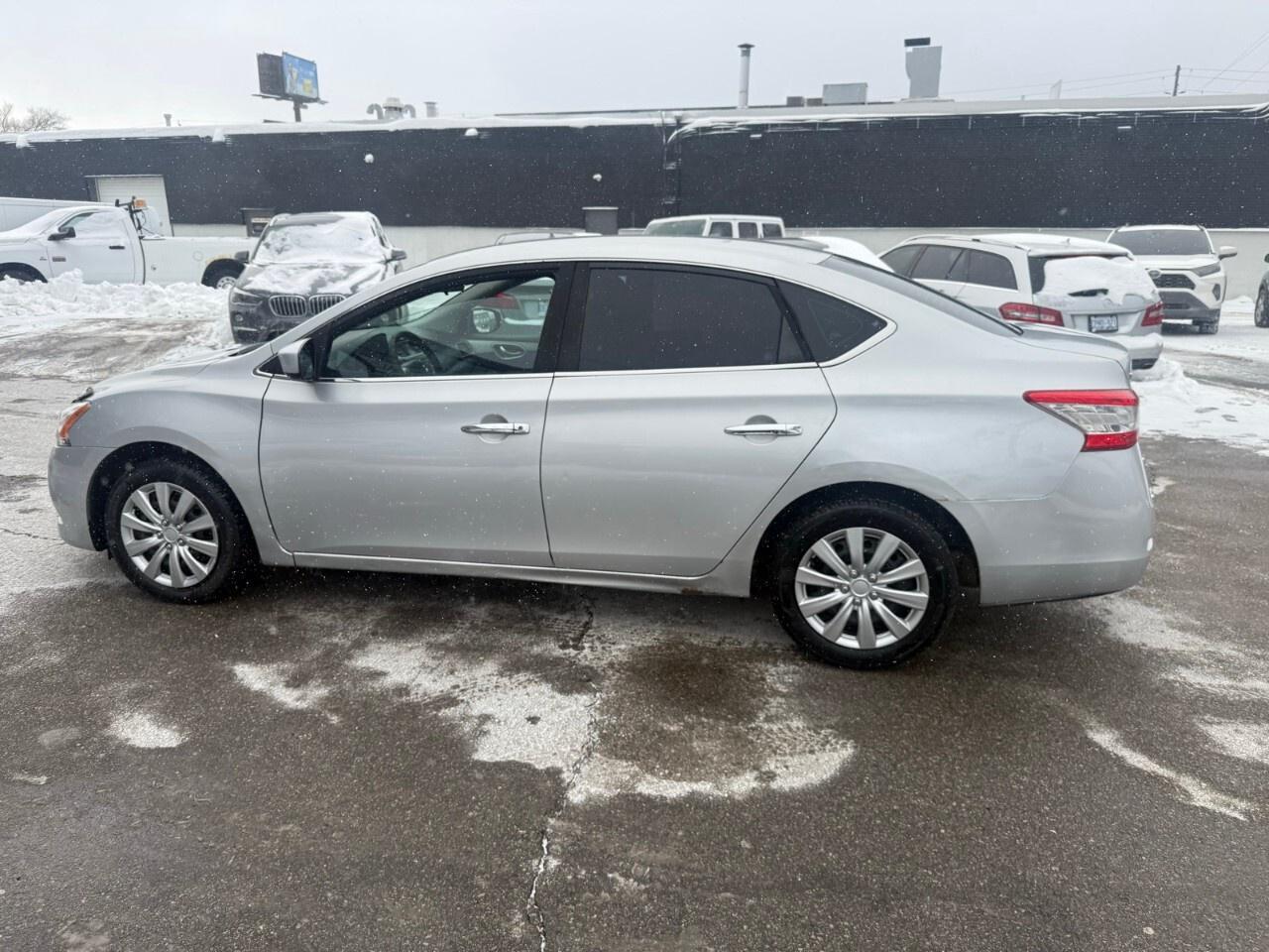 2014 Nissan Sentra 4dr Sdn CVT S 2014 Nissan Sentra Photo3