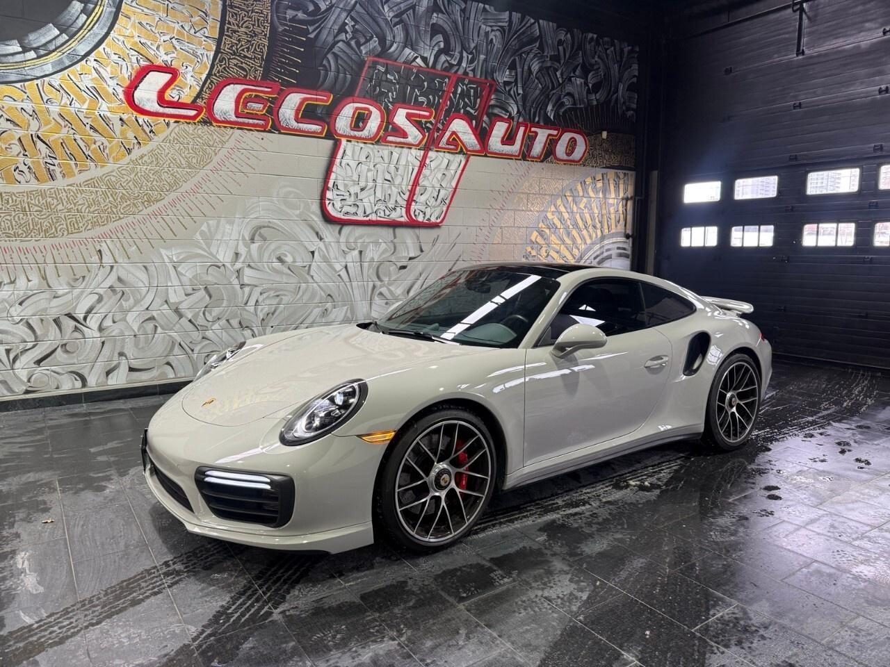 2019 Porsche 911 Turbo Coupe 2019 Porsche 911 turbo coupe 18,000 km Photo0