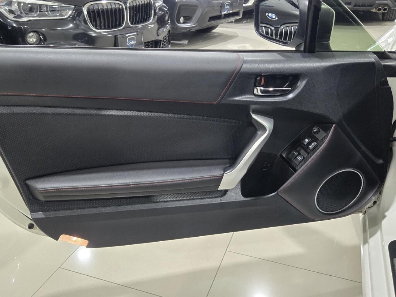 2017 Subaru BRZ Automatic Sport-tech backup Camera Bluetooth fogli Photo