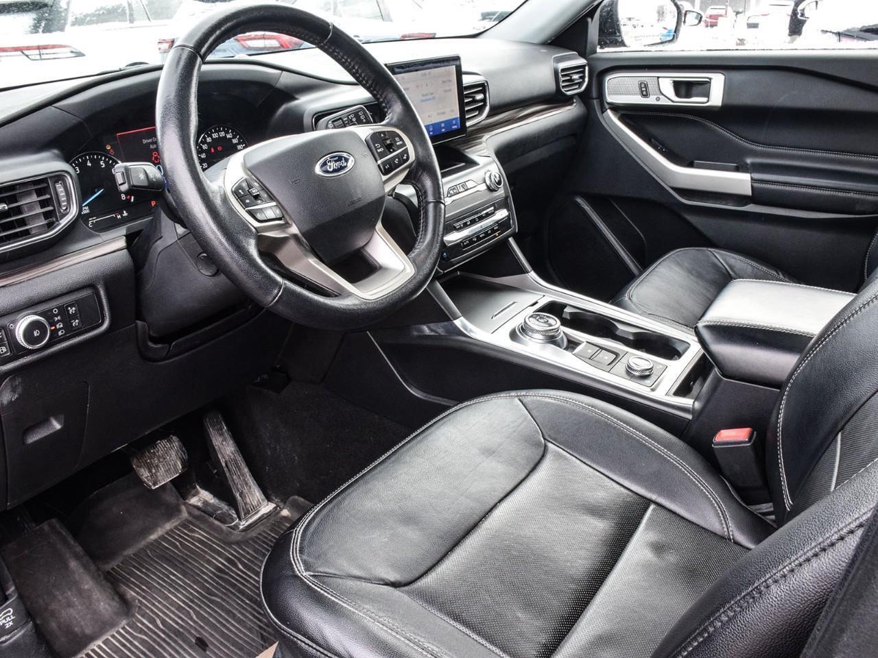 2020 Ford Explorer Limited Twin Panel Moonroof   Class III Tow Photo