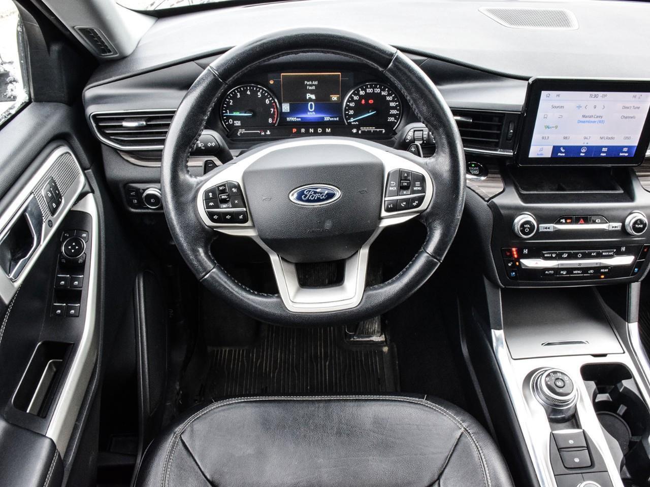 2020 Ford Explorer Limited Twin Panel Moonroof   Class III Tow Photo