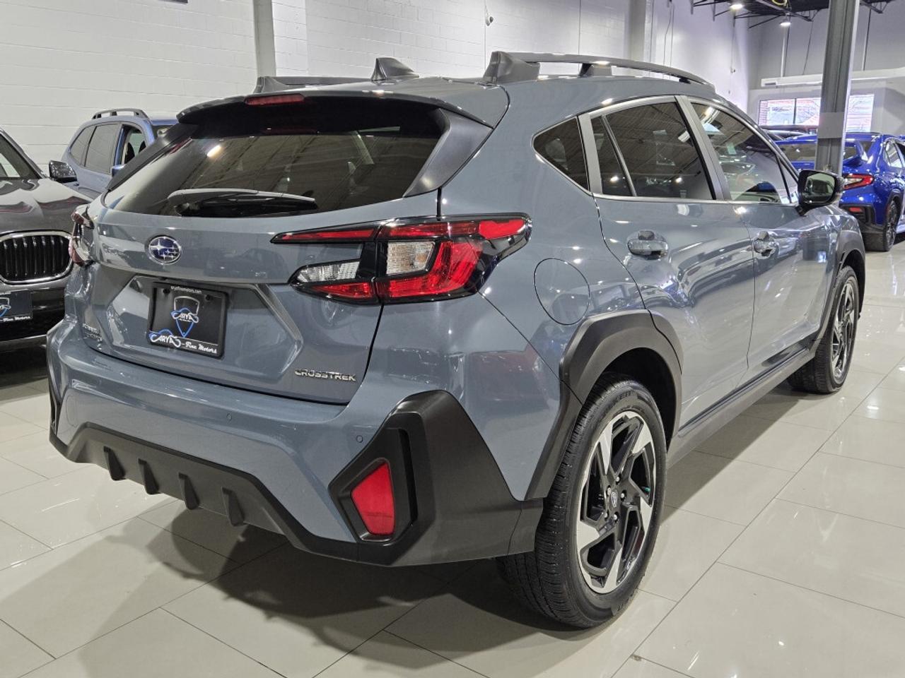 2024 Subaru Crosstrek 2.5L Limited W/EYESIGHT AWD CVT PUSH START SUNROOF Photo