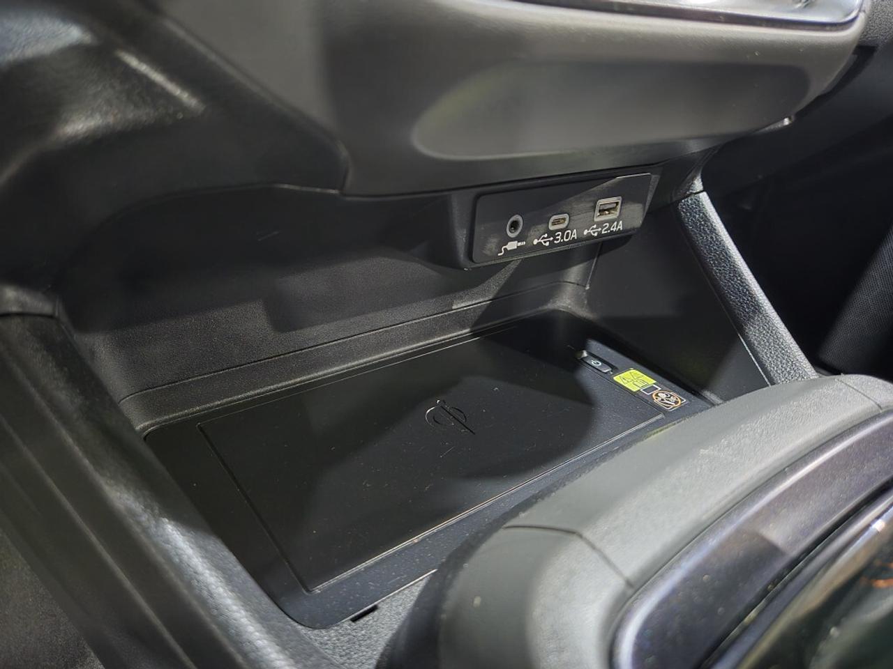 2024 Subaru Crosstrek 2.5L Limited W/EYESIGHT AWD CVT PUSH START SUNROOF Photo