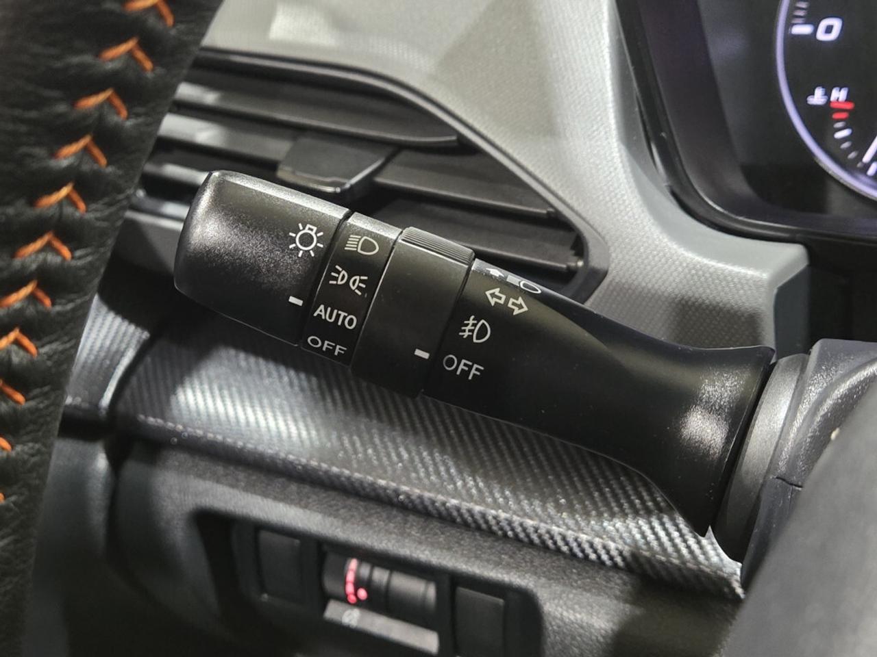 2024 Subaru Crosstrek 2.5L Limited W/EYESIGHT AWD CVT PUSH START SUNROOF Photo