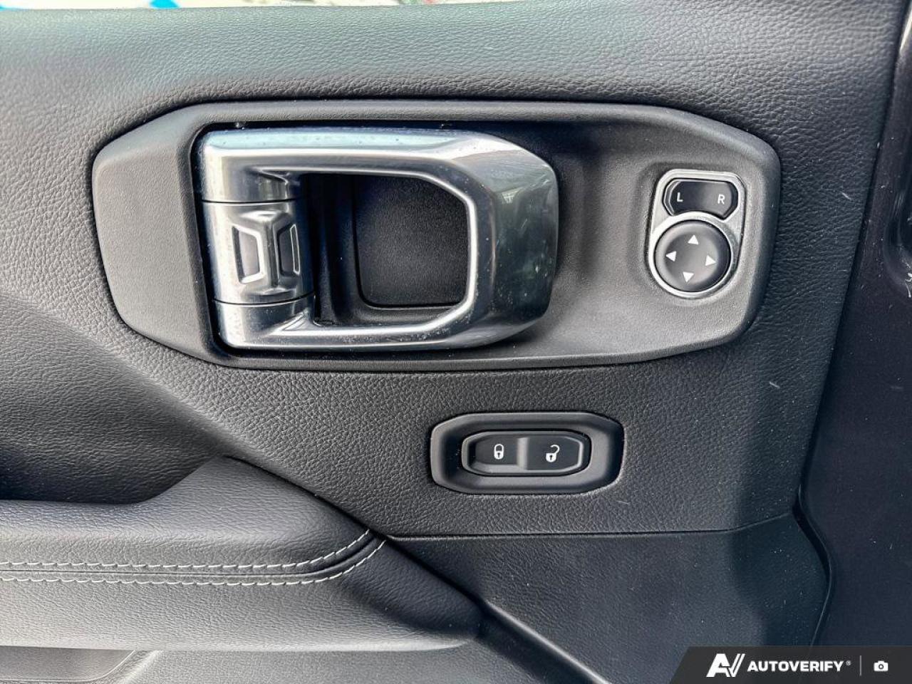 2021 Jeep Wrangler Unlimited Sahara   ONE OWNER   NAV   TRAILER TOW O Photo