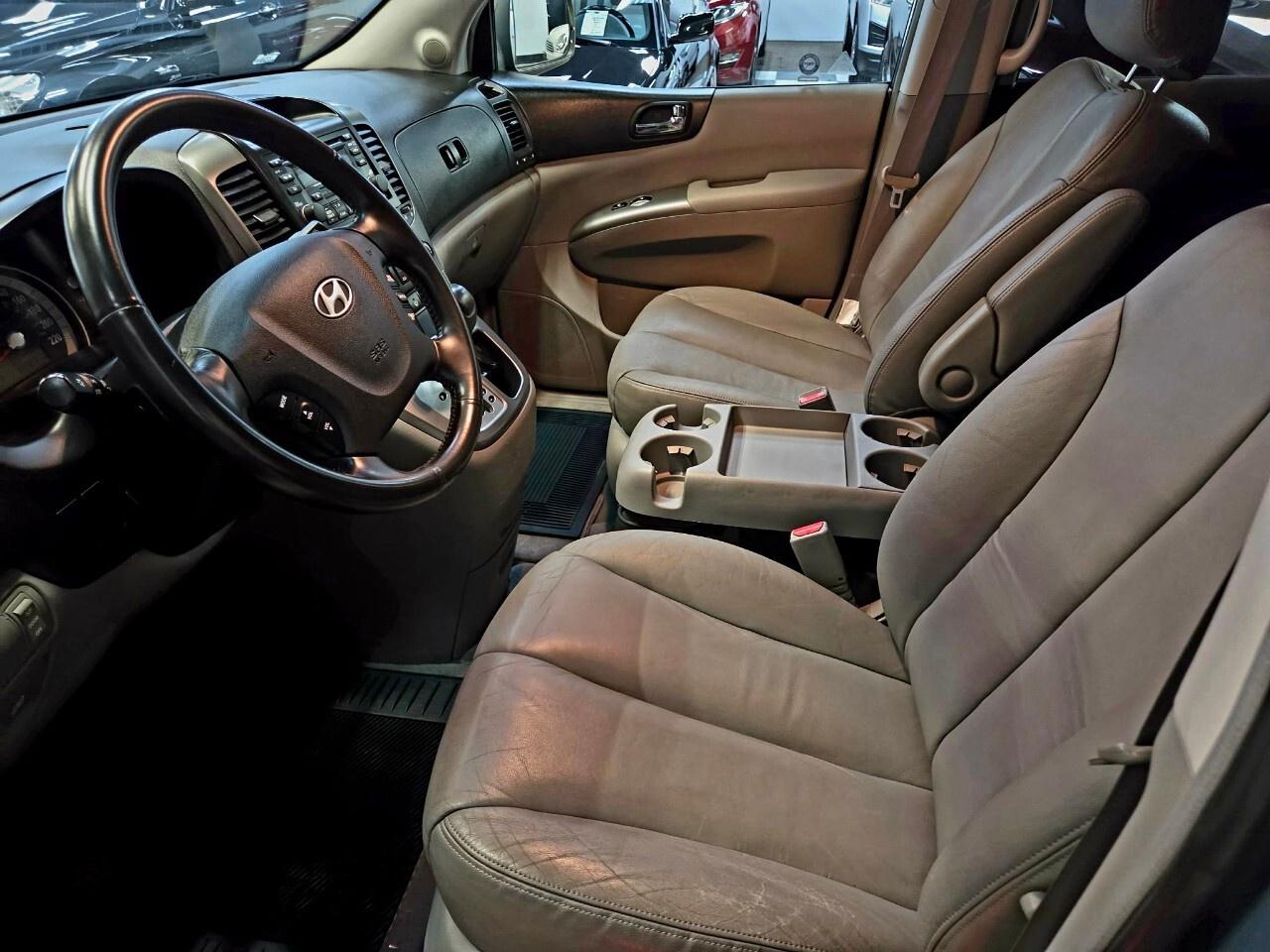 2007 Hyundai Entourage 5dr Wgn GLS w/Leather Very Low KMs/Clean CarFax/Le Photo