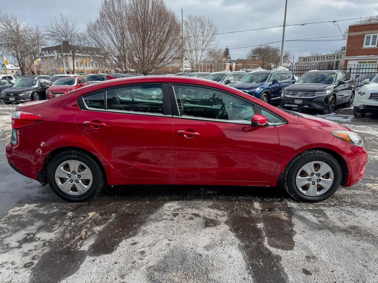 2016 Kia Forte LX/NO ACCIDENTS/LOW KM/1.8L/BLUETOOTH/ACTIVE ECO Photo