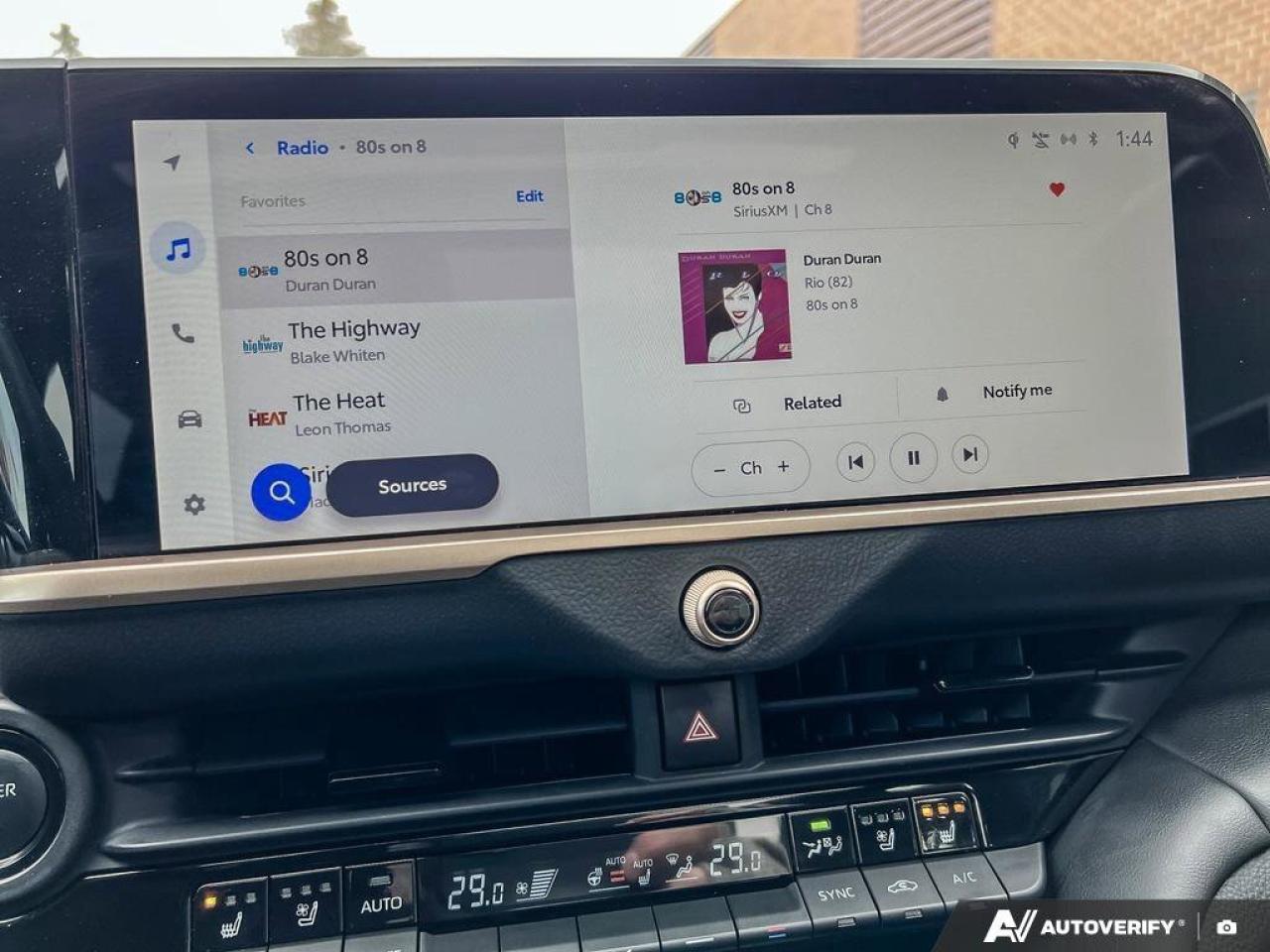 2025 Toyota Crown Signia Limited   ONE OWNER   LEATHER ONE OWNER   LEATHER Photo