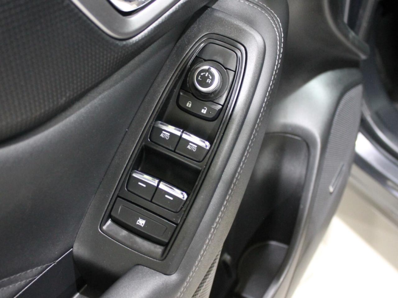 2020 Subaru Forester Limited AWD EYESIGHT TECHNOLOGY Photo