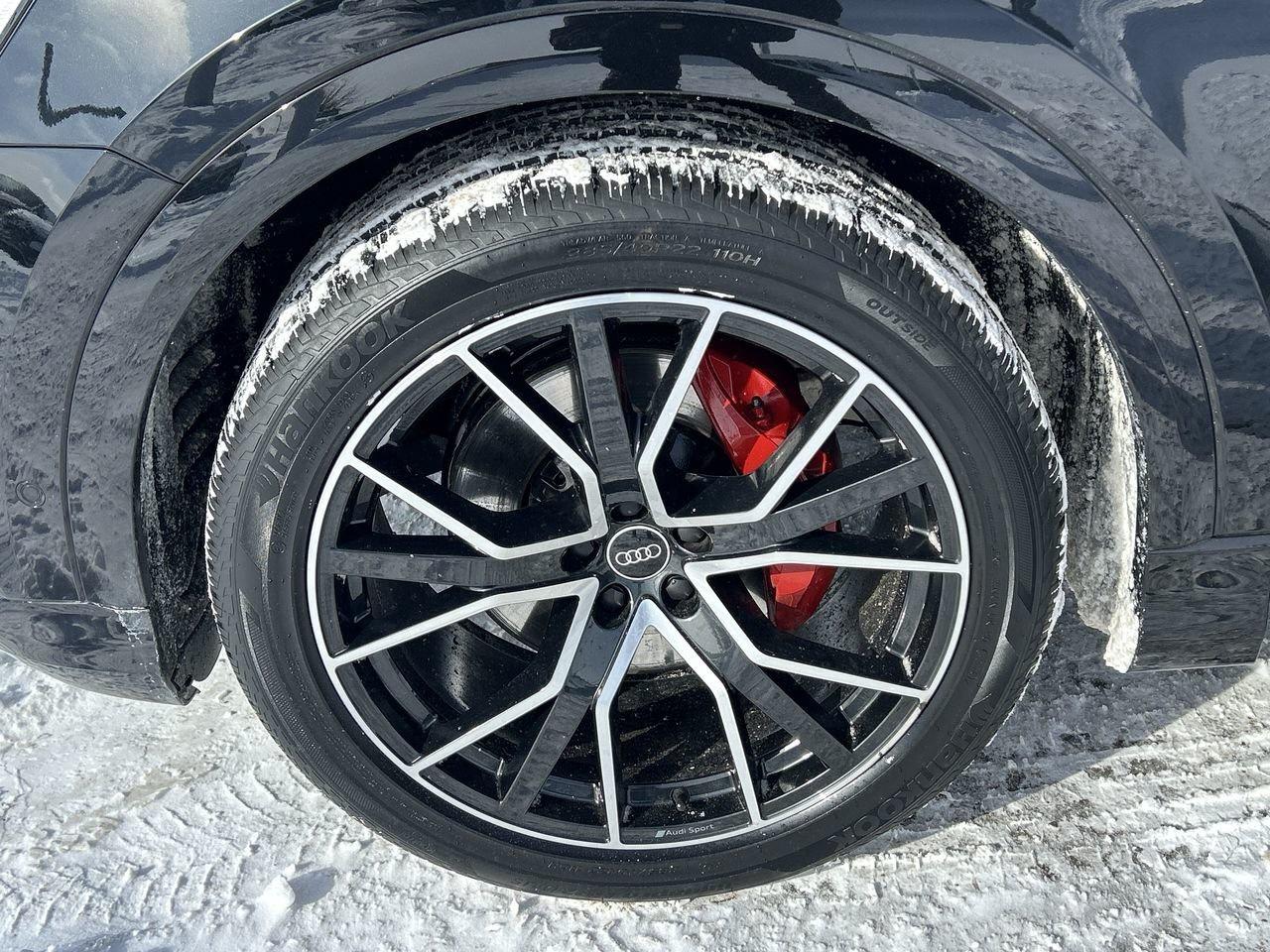 2022 Audi Q8 55 3.0T Progressiv quattro 8sp Tiptronic Photo