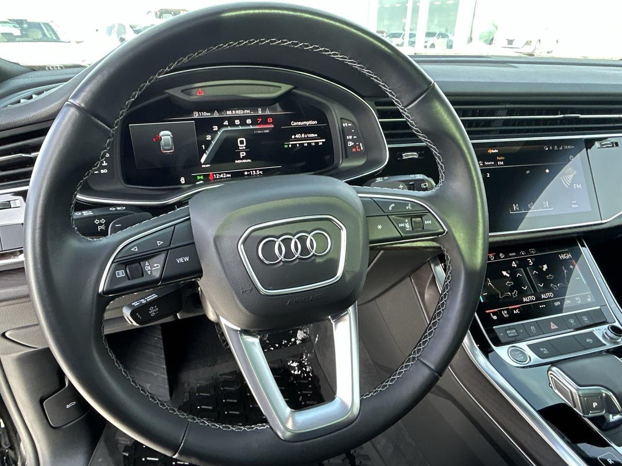 2022 Audi Q8 55 3.0T Progressiv quattro 8sp Tiptronic Photo