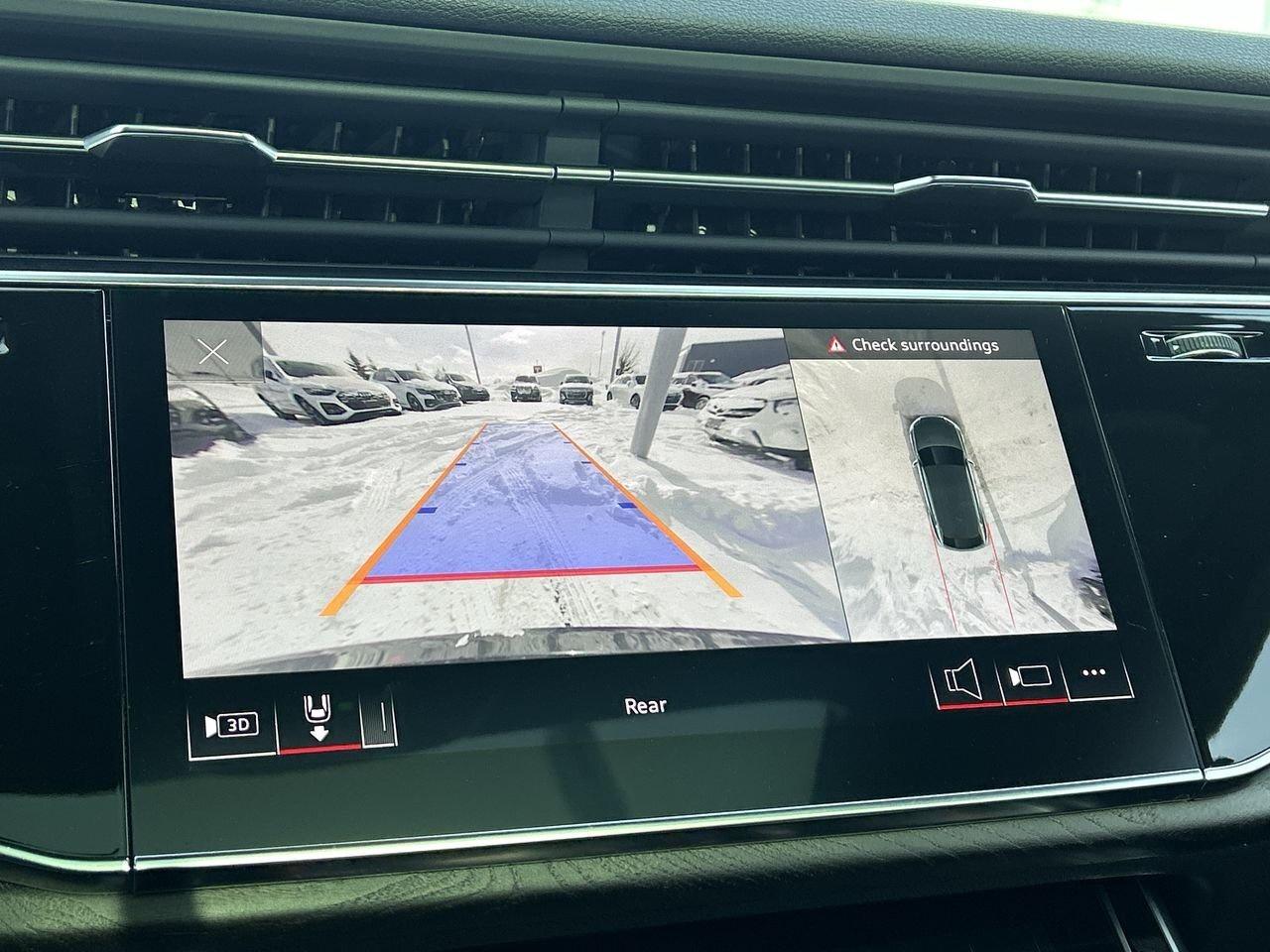 2022 Audi Q8 55 3.0T Progressiv quattro 8sp Tiptronic Photo