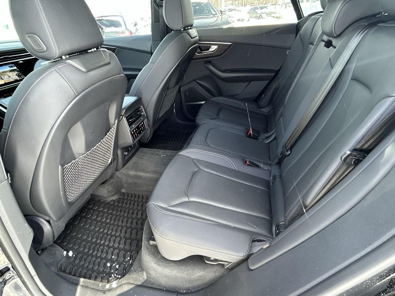 2022 Audi Q8 55 3.0T Progressiv quattro 8sp Tiptronic Photo