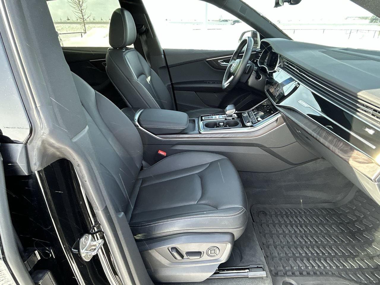 2022 Audi Q8 55 3.0T Progressiv quattro 8sp Tiptronic Photo