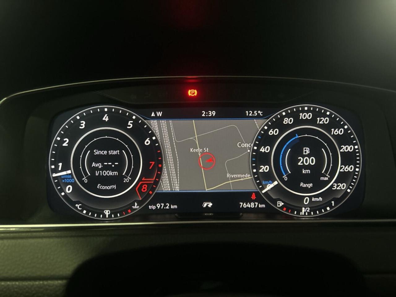 2018 Volkswagen Golf R Extremely well maintained/No accidents/Priced to S Photo