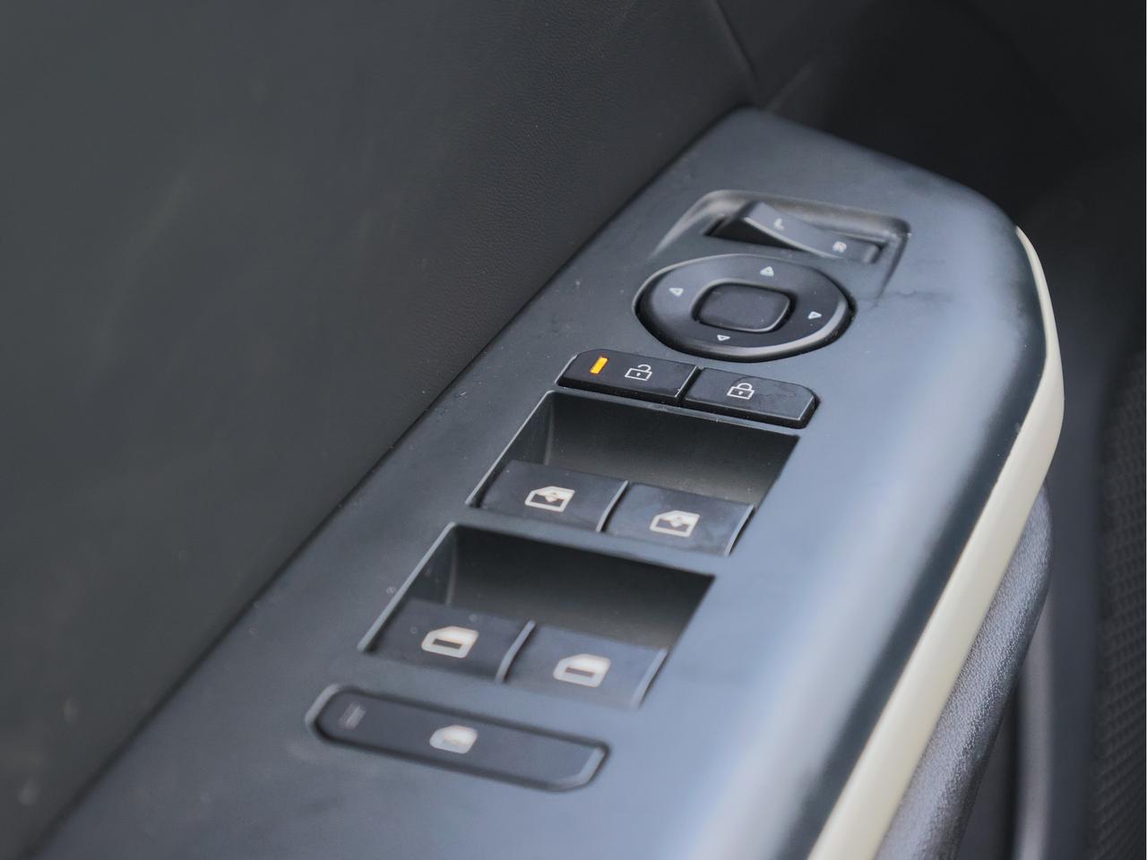 2025 Kia K4 GT-Line Turbo   Navi   Climate Ctrl   Pwr Seat Photo