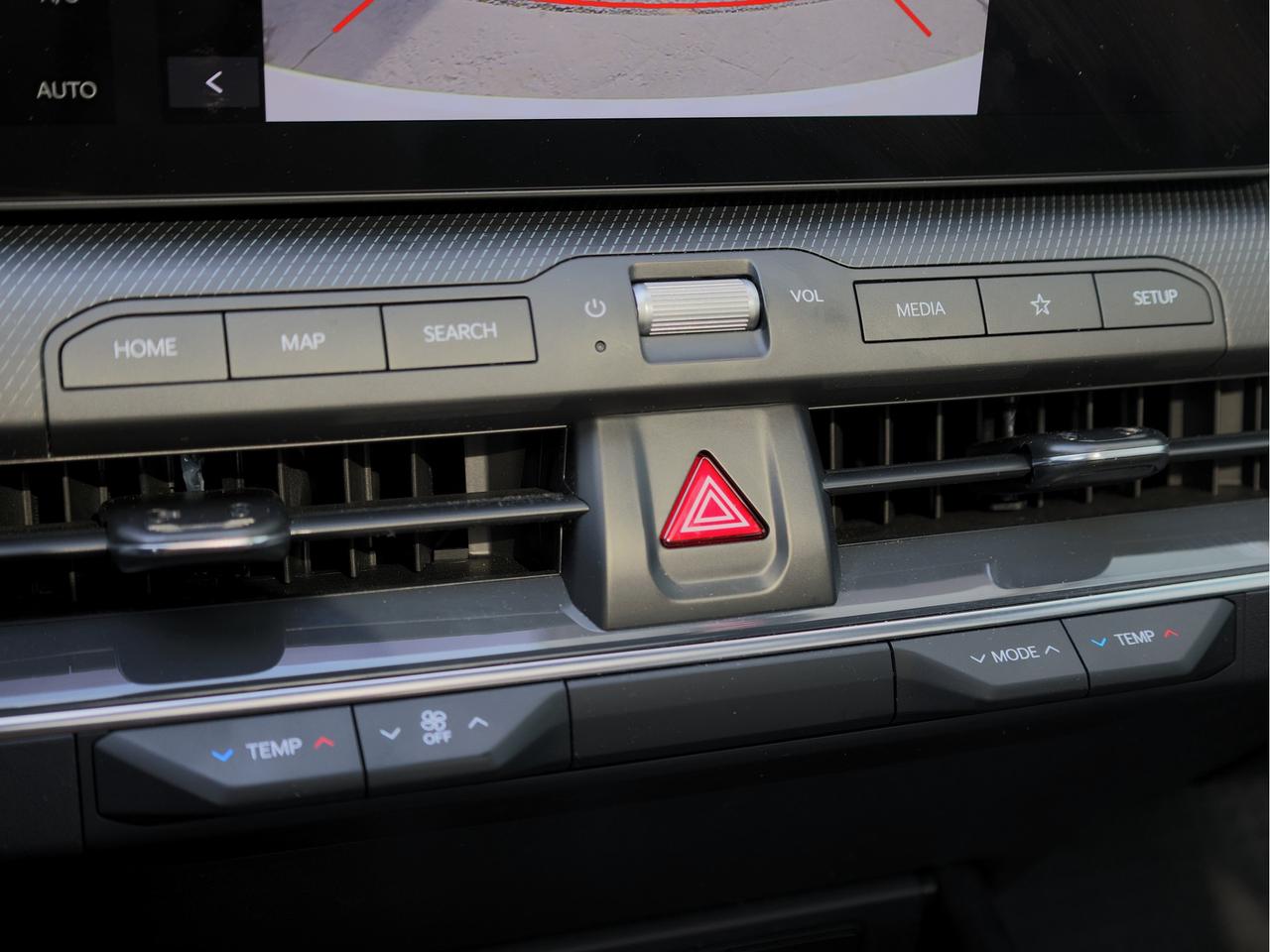 2025 Kia K4 GT-Line Turbo   Navi   Climate Ctrl   Pwr Seat Photo