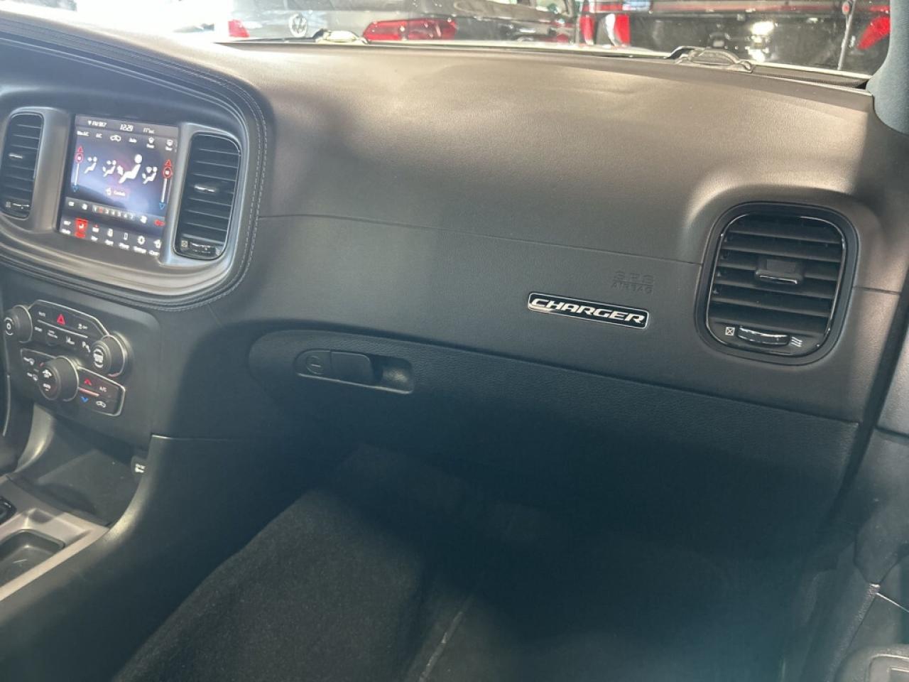 2023 Dodge Charger GT AWD/NAVI/CarPlay/Leather/Sunroof/Drive Assist/R Photo