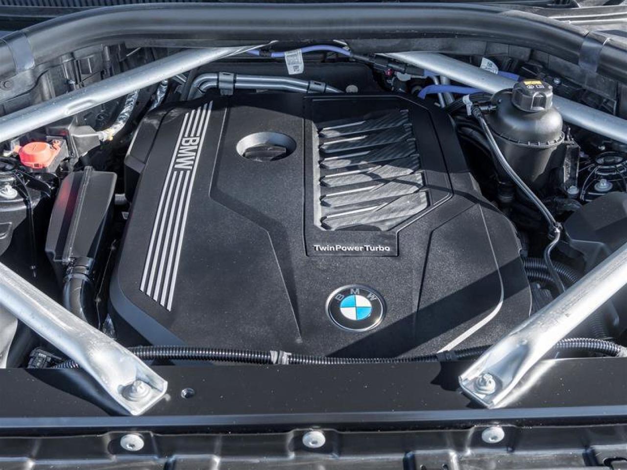 2022 BMW X5 xDrive40i Lane Departure Warning Rear Parking Aid Photo