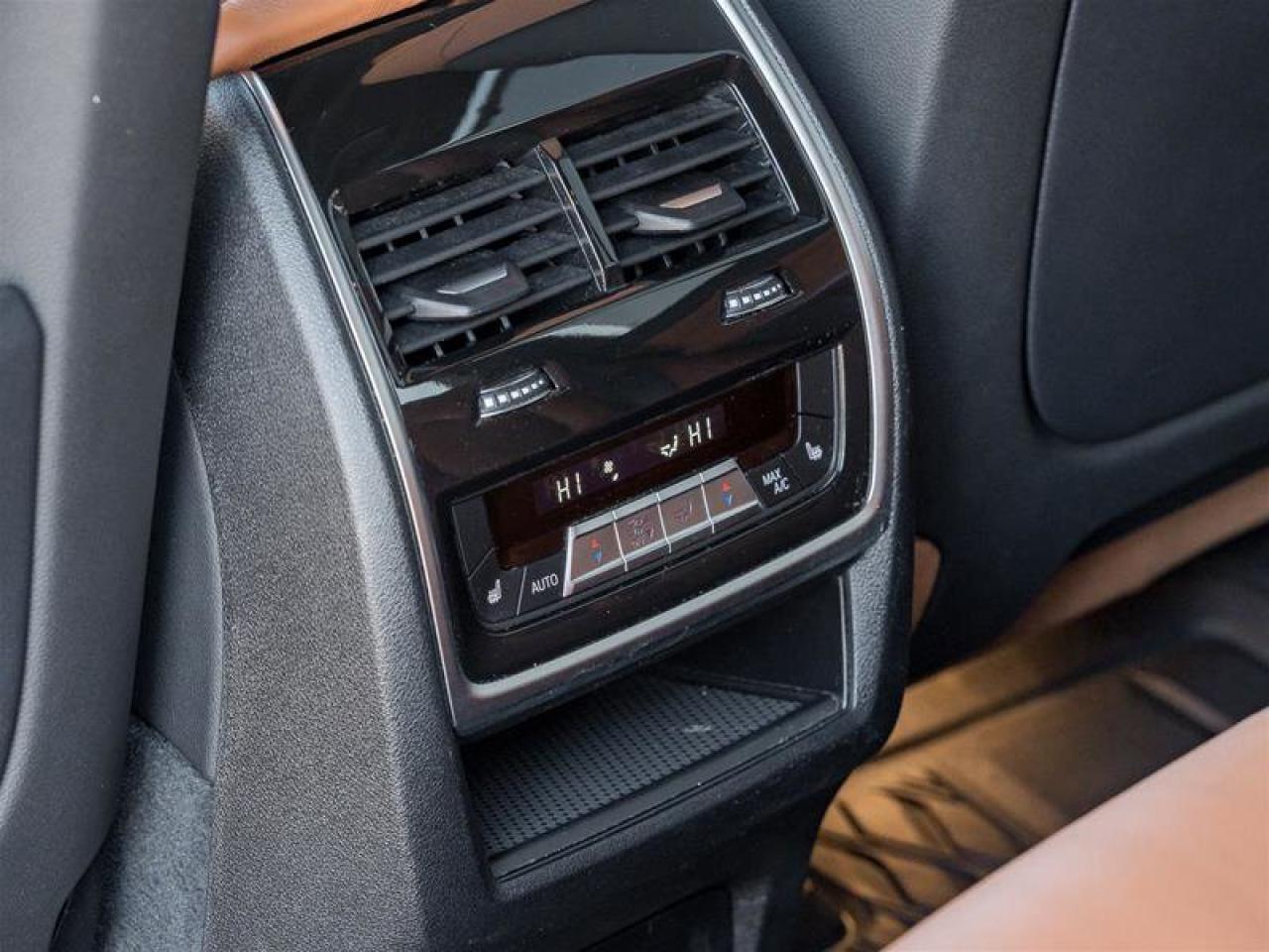 2022 BMW X5 xDrive40i Lane Departure Warning Rear Parking Aid Photo