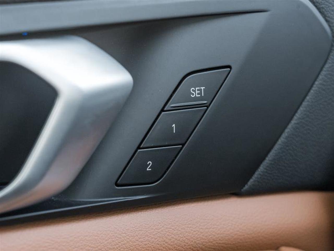 2022 BMW X5 xDrive40i Lane Departure Warning Rear Parking Aid Photo