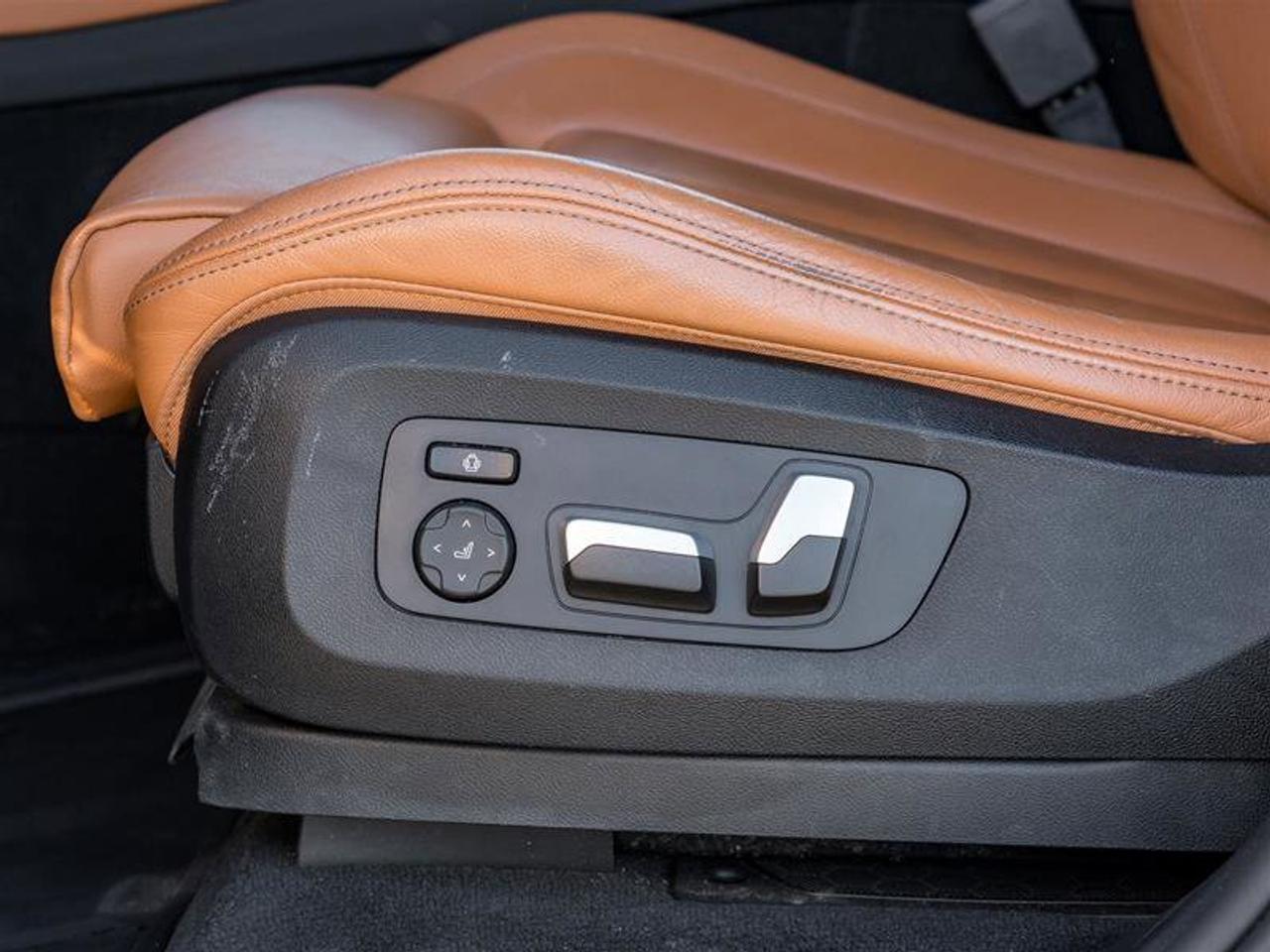 2022 BMW X5 xDrive40i Lane Departure Warning Rear Parking Aid Photo