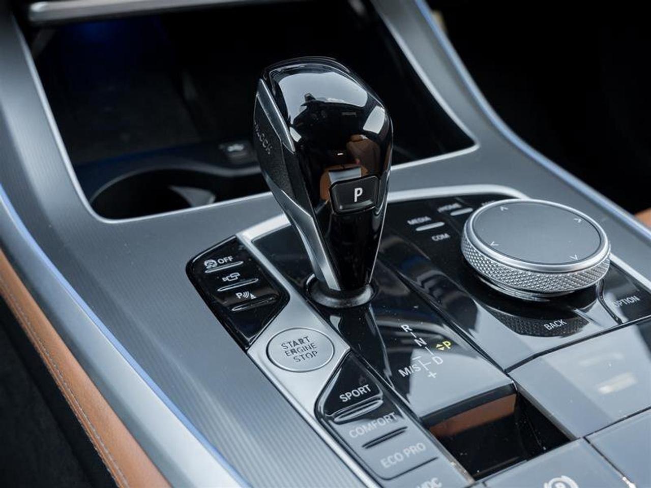 2022 BMW X5 xDrive40i Lane Departure Warning Rear Parking Aid Photo