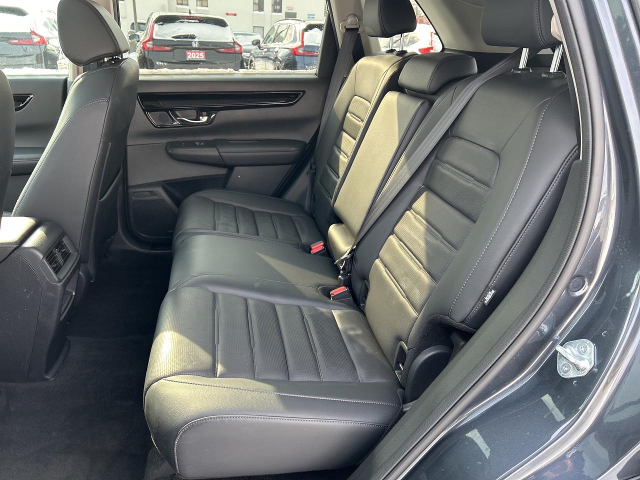 2024 Honda CR-V EX-L  Leather  Sunroof CarPlay Rear Camera Photo