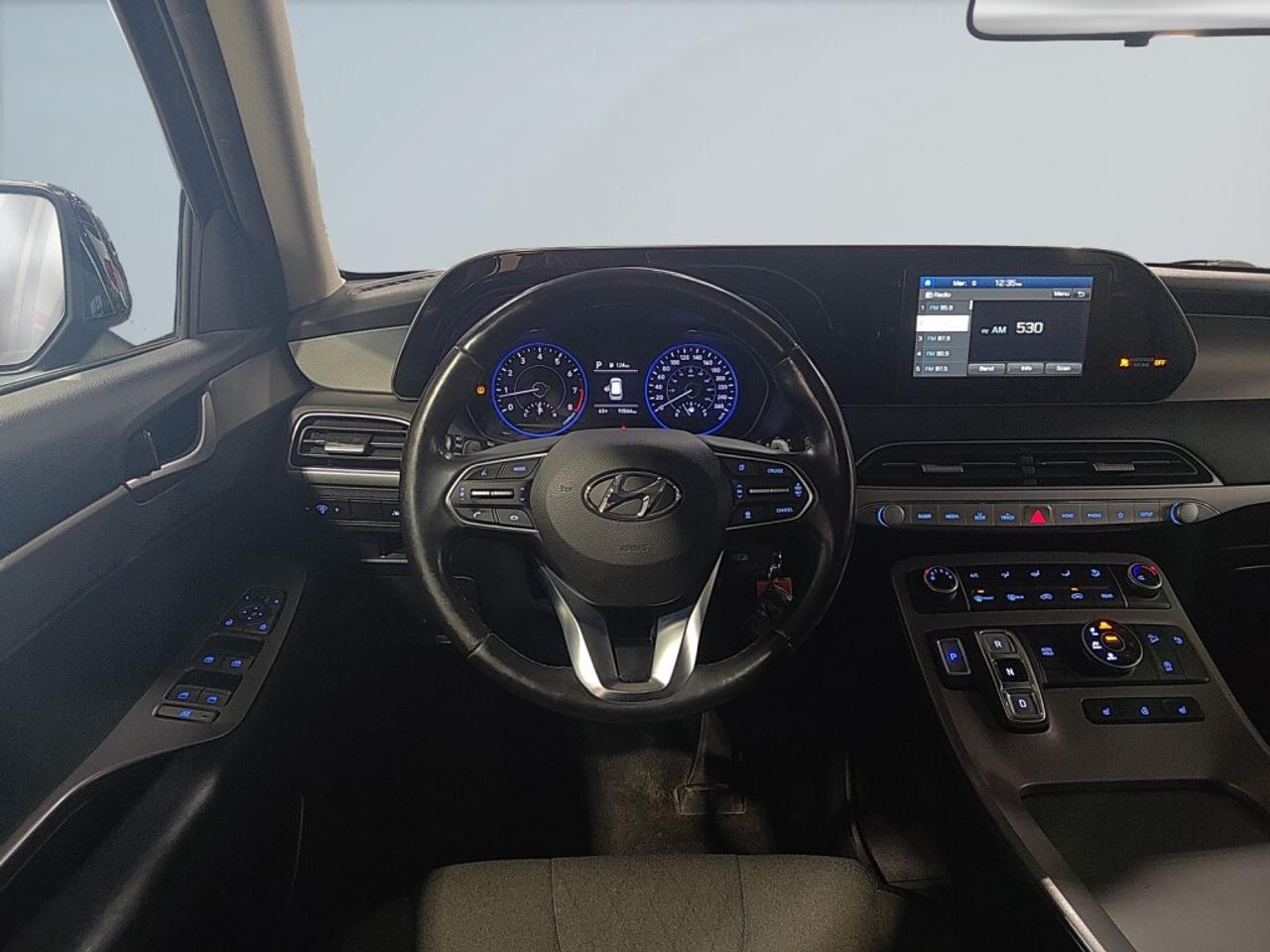 2020 Hyundai PALISADE Essential 8-Passenger AWD / NAV / Drive Assist / B Photo