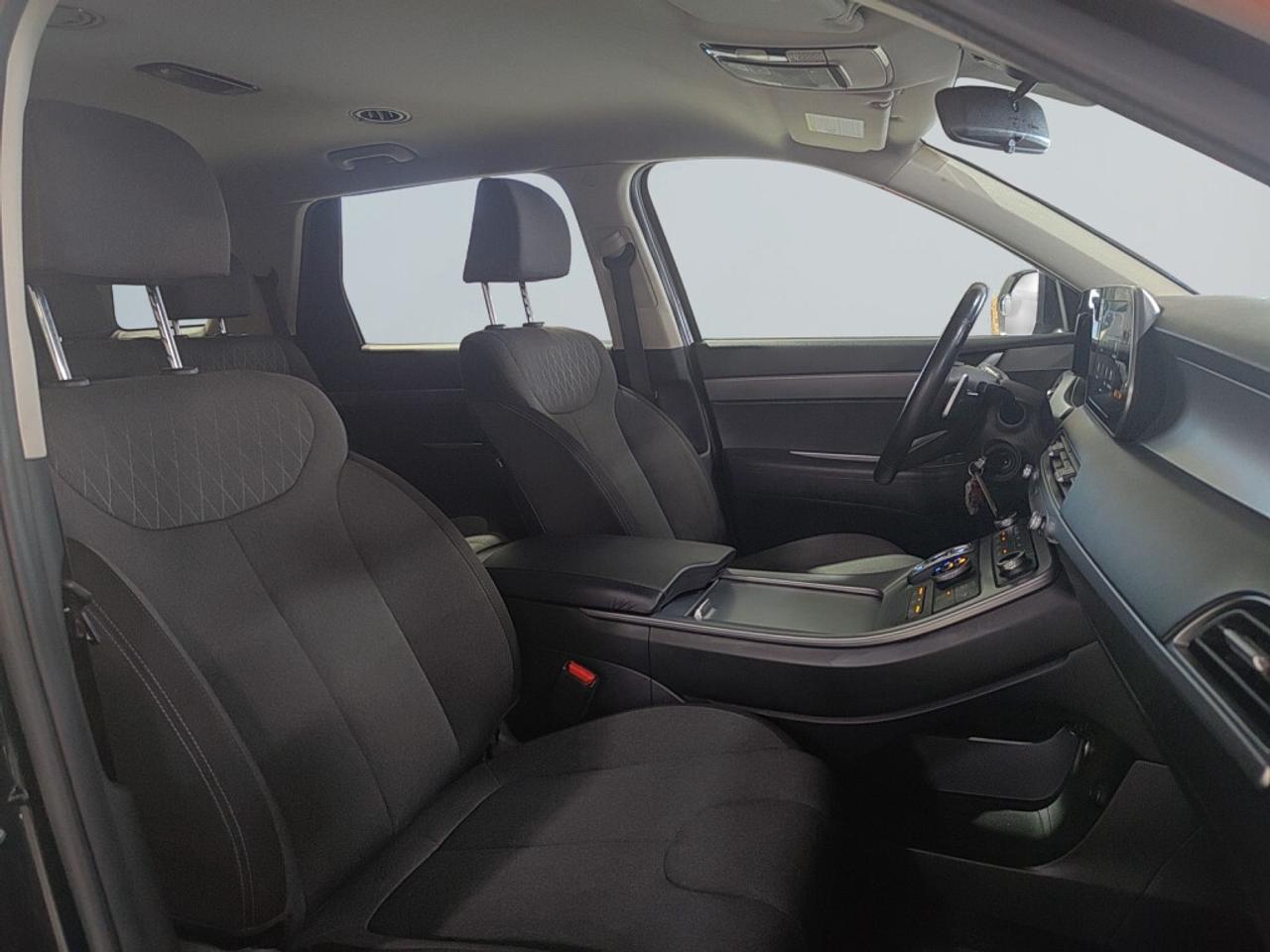 2020 Hyundai PALISADE Essential 8-Passenger AWD / NAV / Drive Assist / B Photo