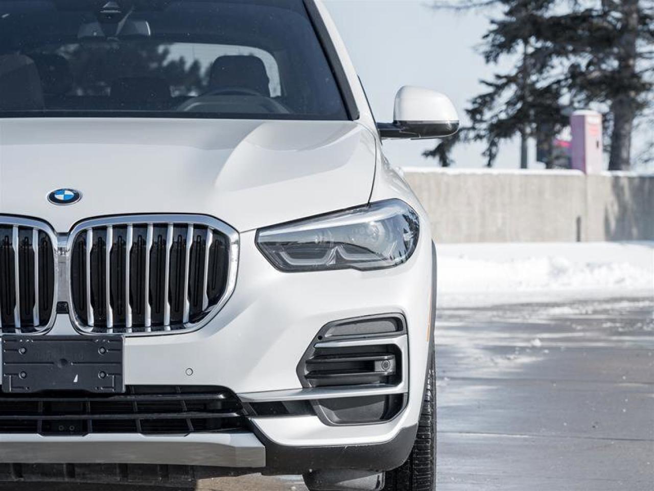 2022 BMW X5 xDrive40i Connected Pkg Professional Panoramic Roo Photo