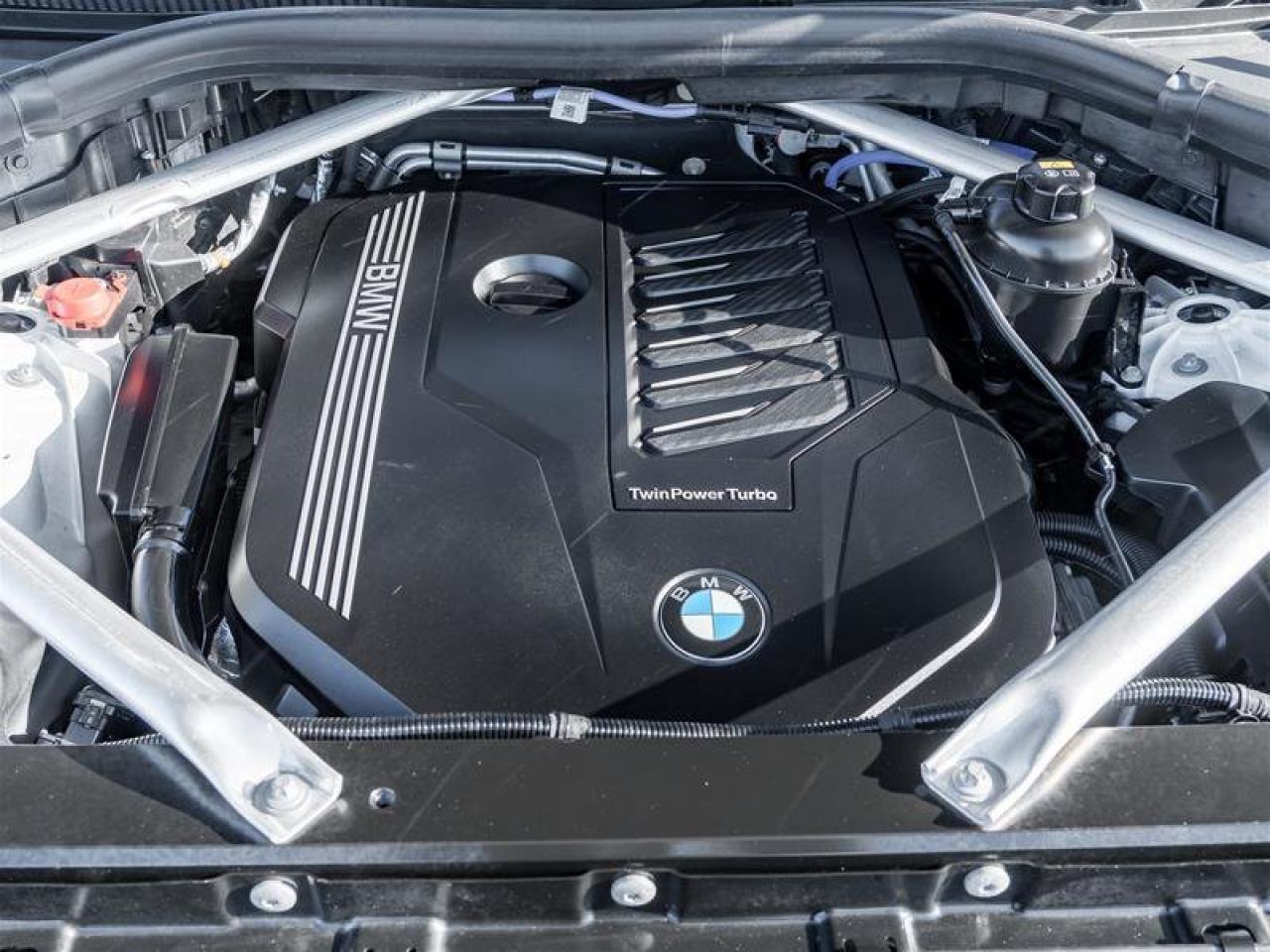 2022 BMW X5 xDrive40i Connected Pkg Professional Panoramic Roo Photo