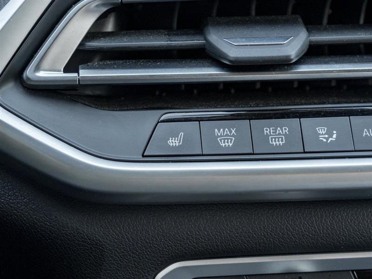 2022 BMW X5 xDrive40i Connected Pkg Professional Panoramic Roo Photo