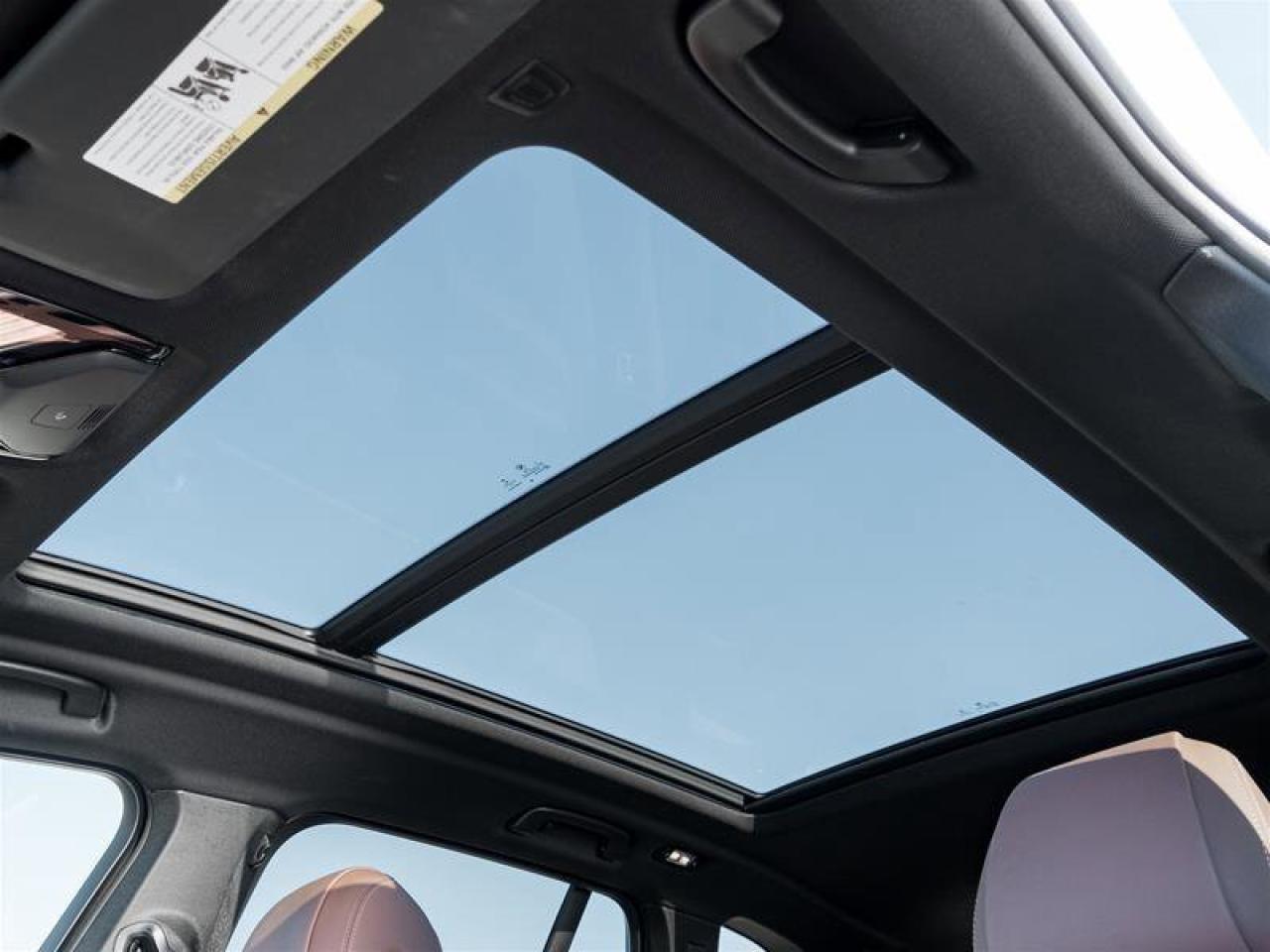 2022 BMW X5 xDrive40i Connected Pkg Professional Panoramic Roo Photo