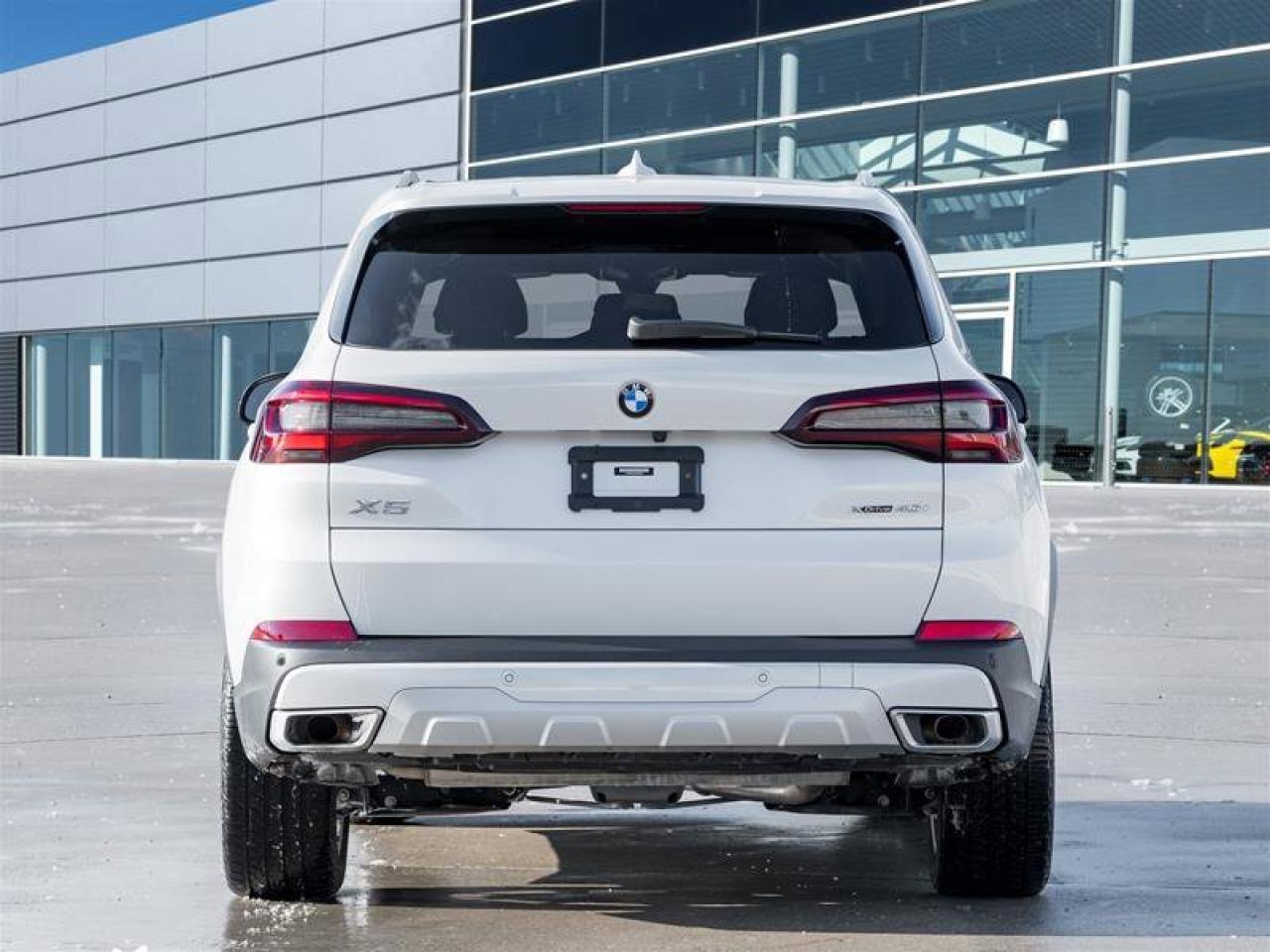 2022 BMW X5 xDrive40i Connected Pkg Professional Panoramic Roo Photo4