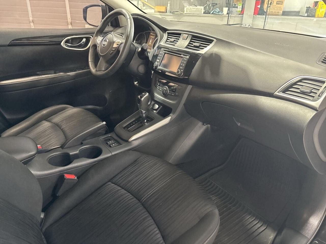 2018 Nissan Sentra S / Heated Seats / Alloys / Back-Up Camera / Bluet Photo