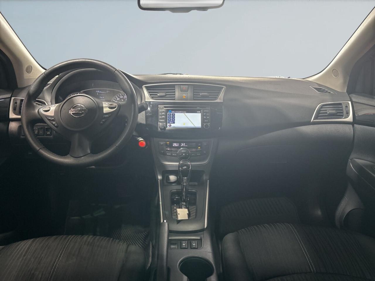 2018 Nissan Sentra S / Heated Seats / Alloys / Back-Up Camera / Bluet Photo