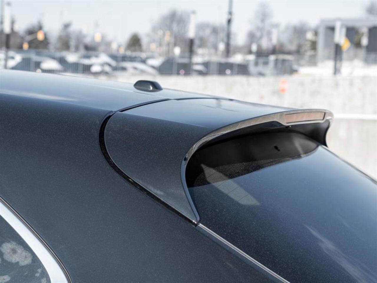 2020 Porsche Macan S AWD Surround View Lane Change Assist AUTO-Dimmin Photo