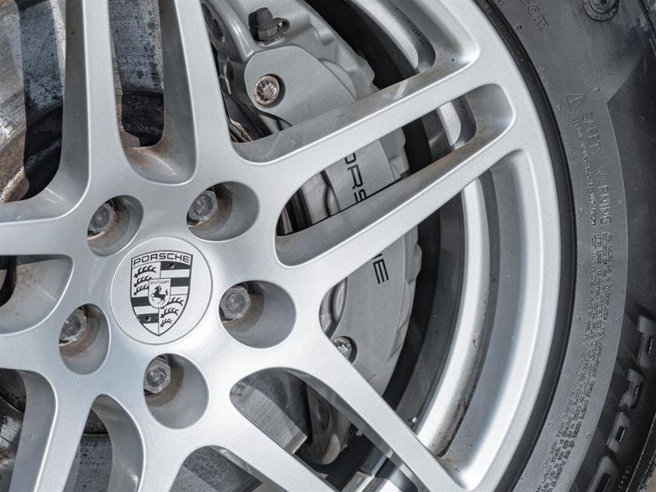 2020 Porsche Macan S AWD Surround View Lane Change Assist AUTO-Dimmin Photo