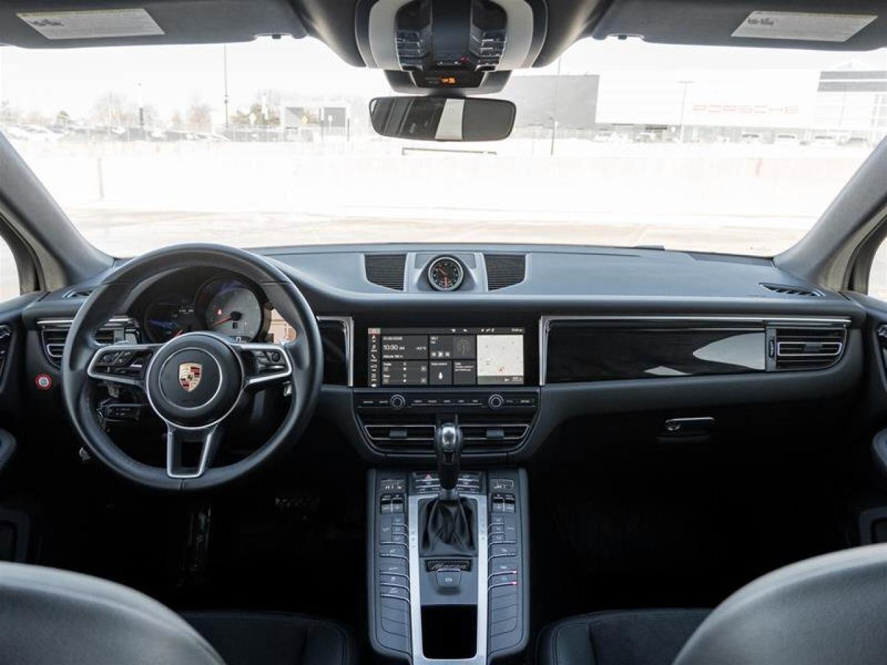 2020 Porsche Macan S AWD Surround View Lane Change Assist AUTO-Dimmin Photo